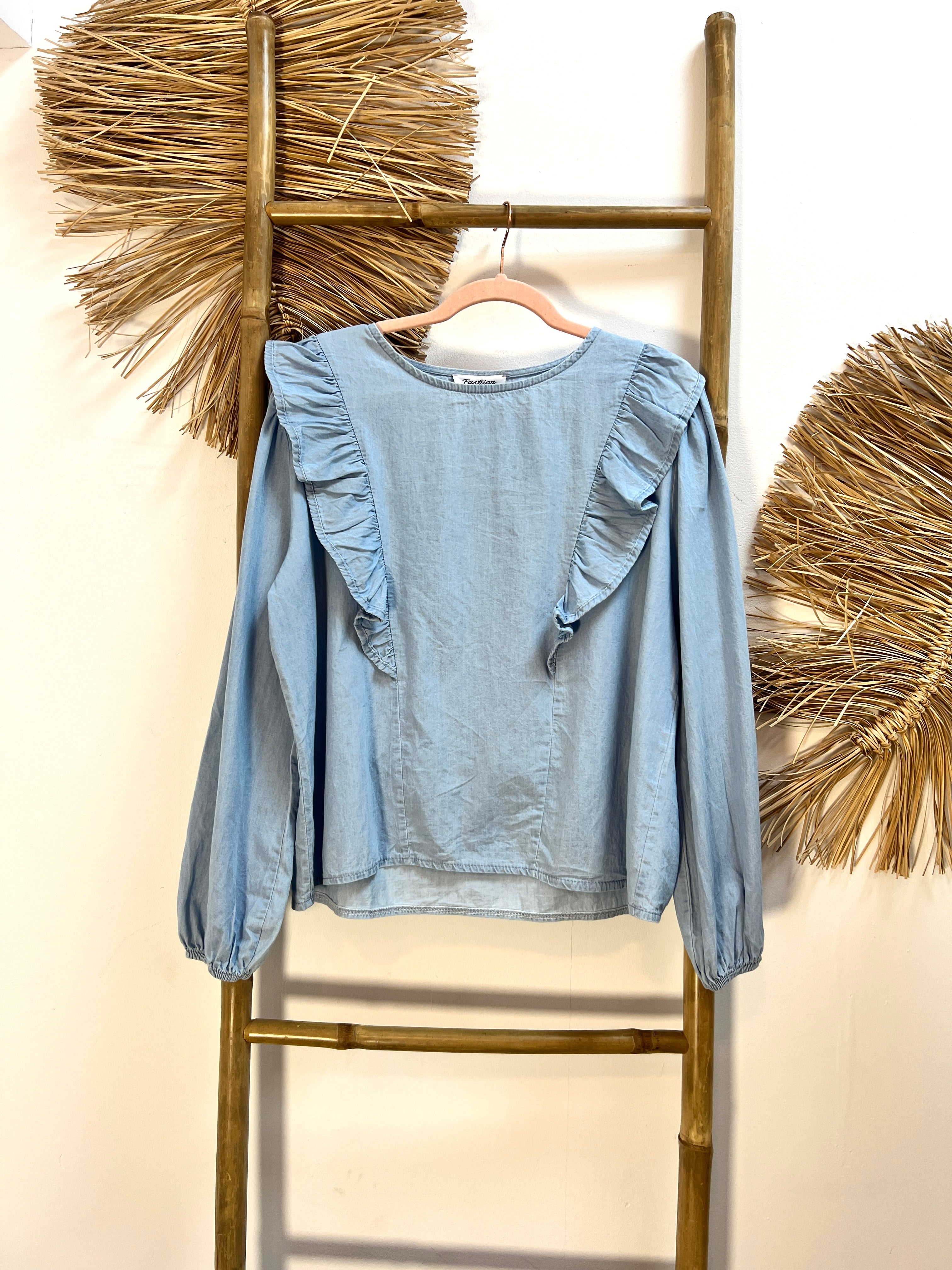 Blusa vaquera volante