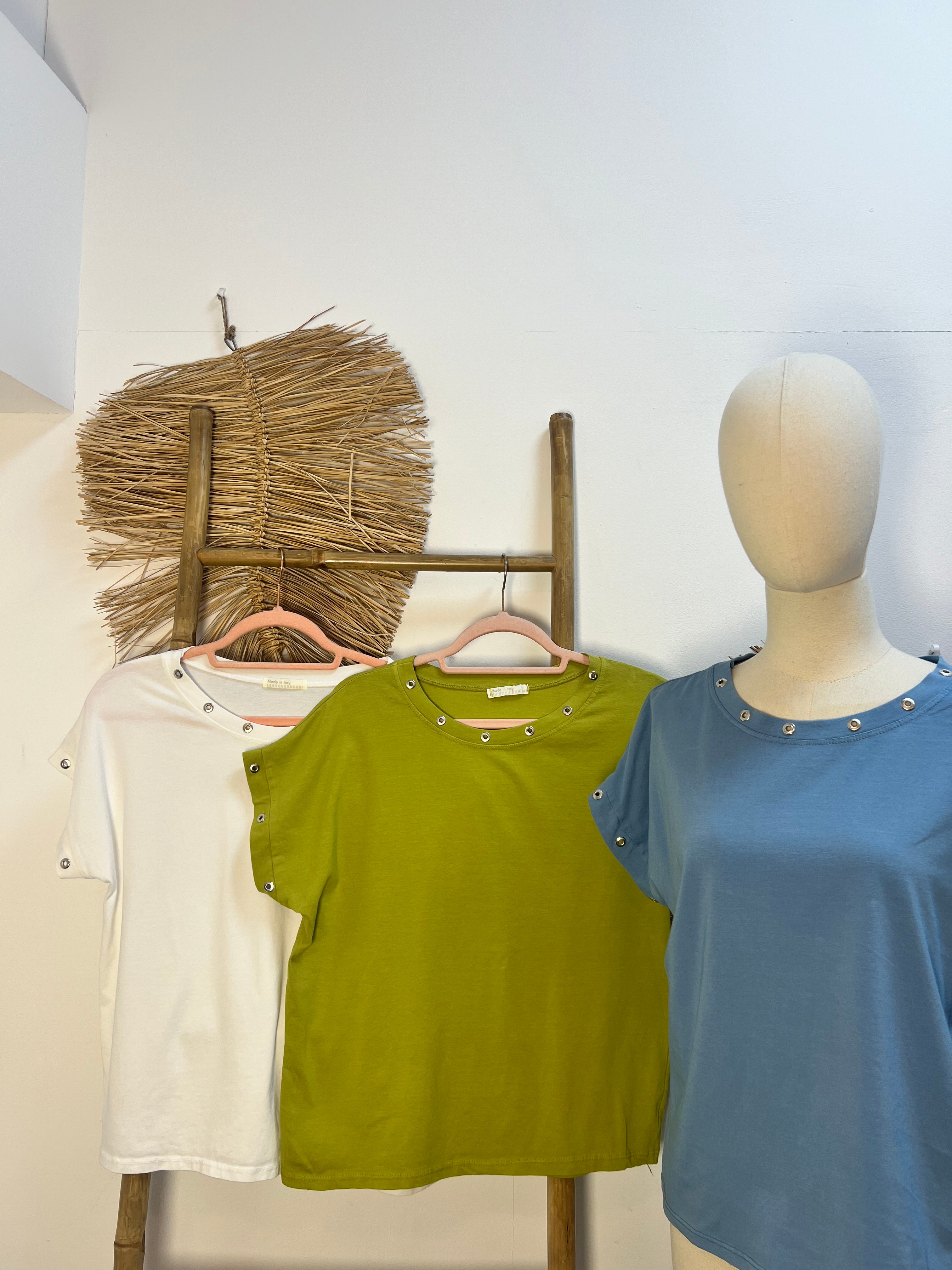 Camiseta Tachuelas