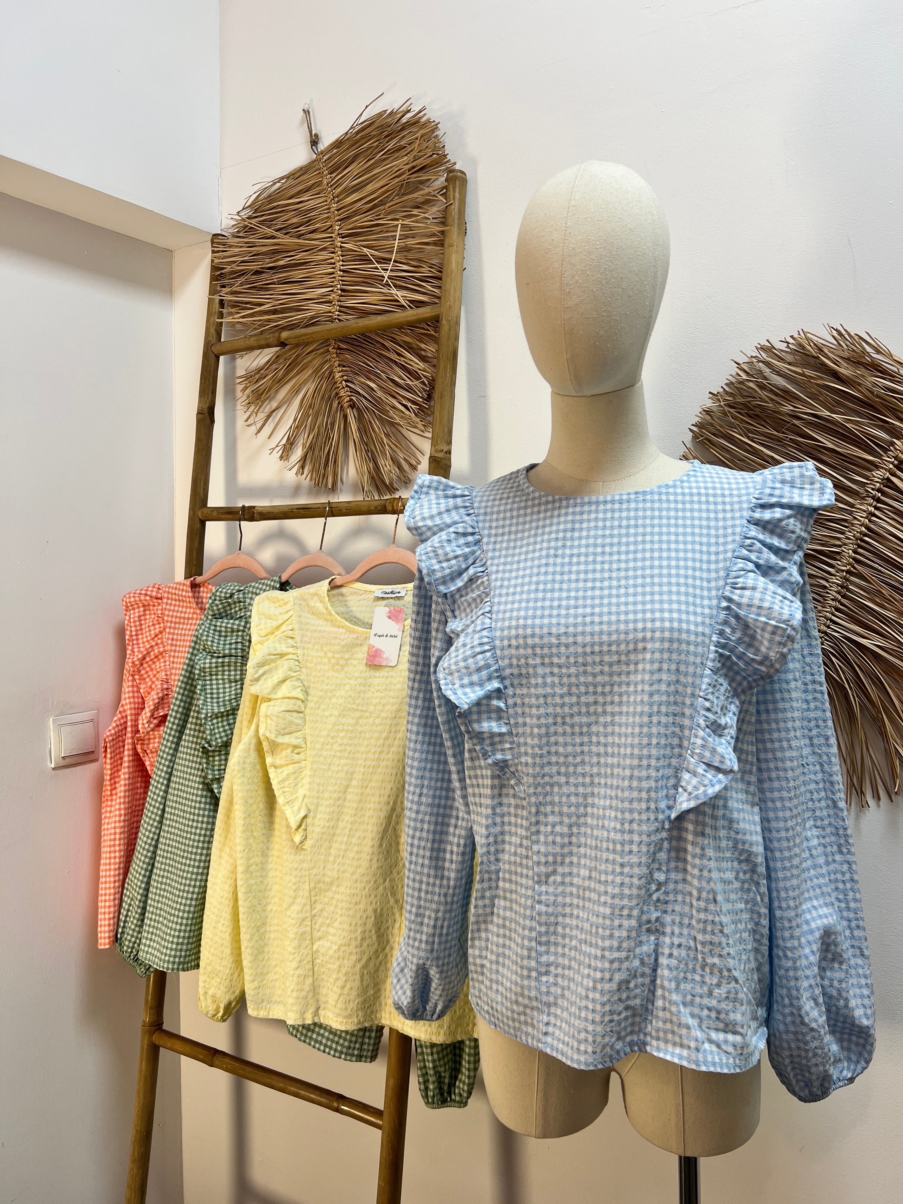 Blusa vichy volantes