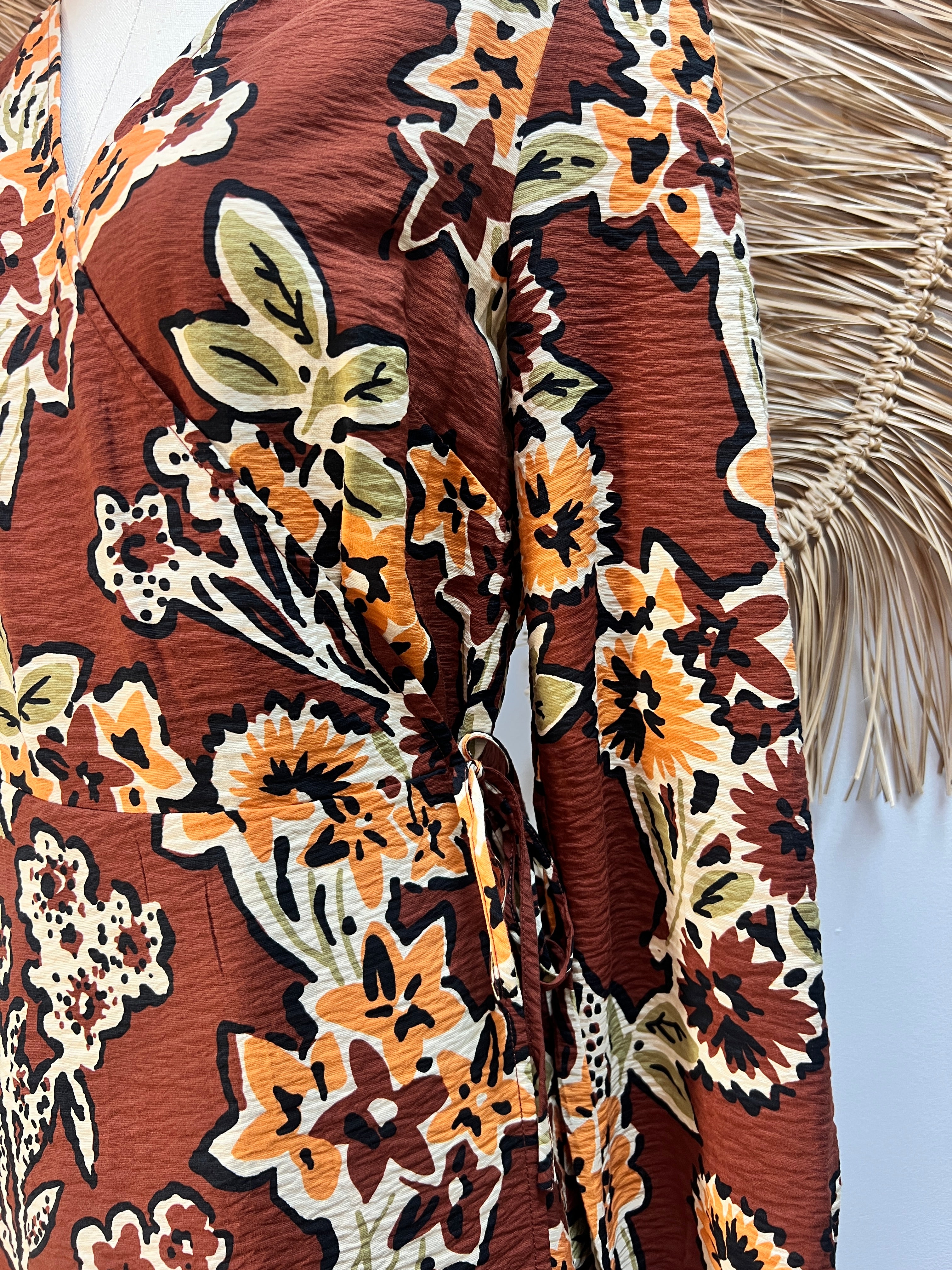 Vestido midi crepe ligero con estampado daisy CF