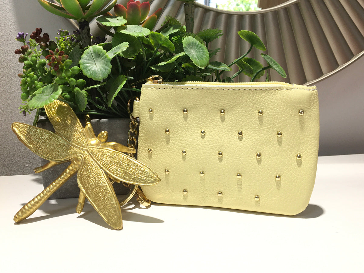Cartera tachuelas pastel