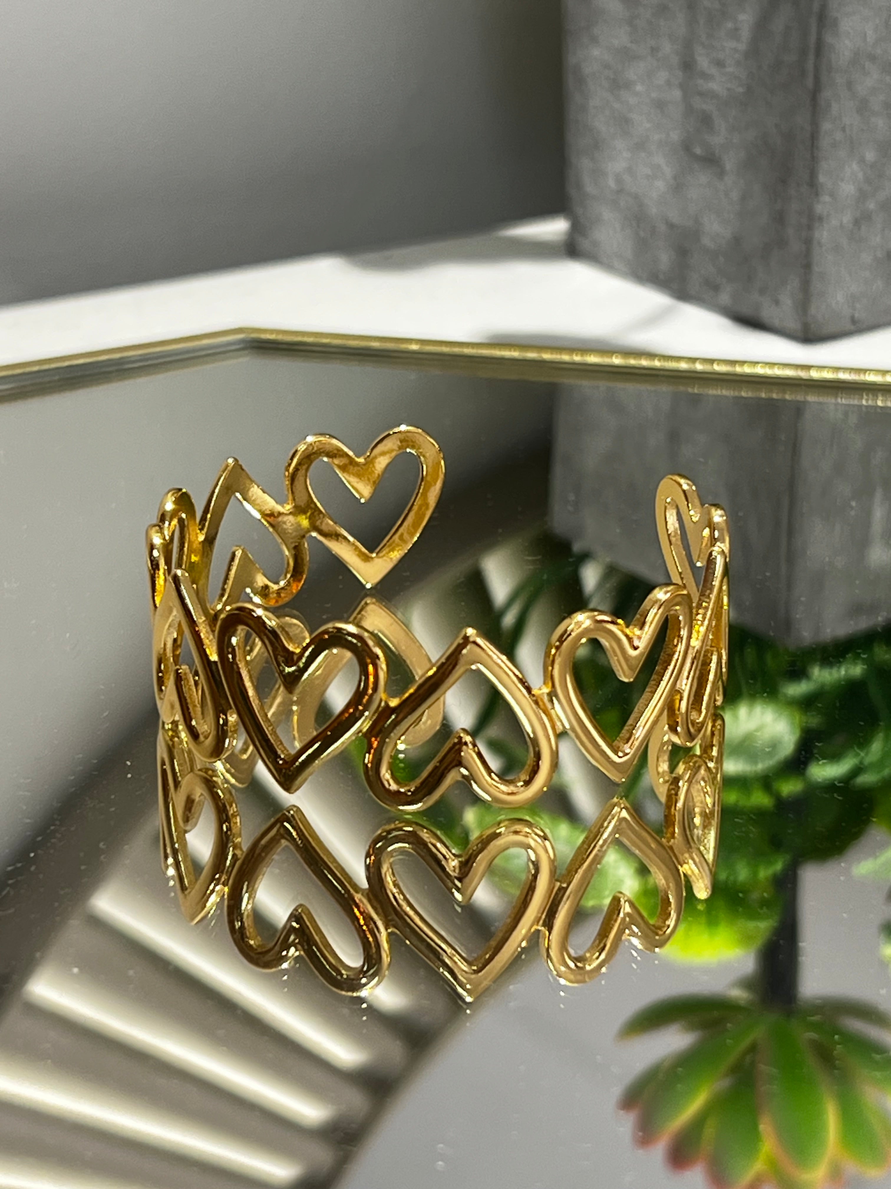 Brazalete dorado