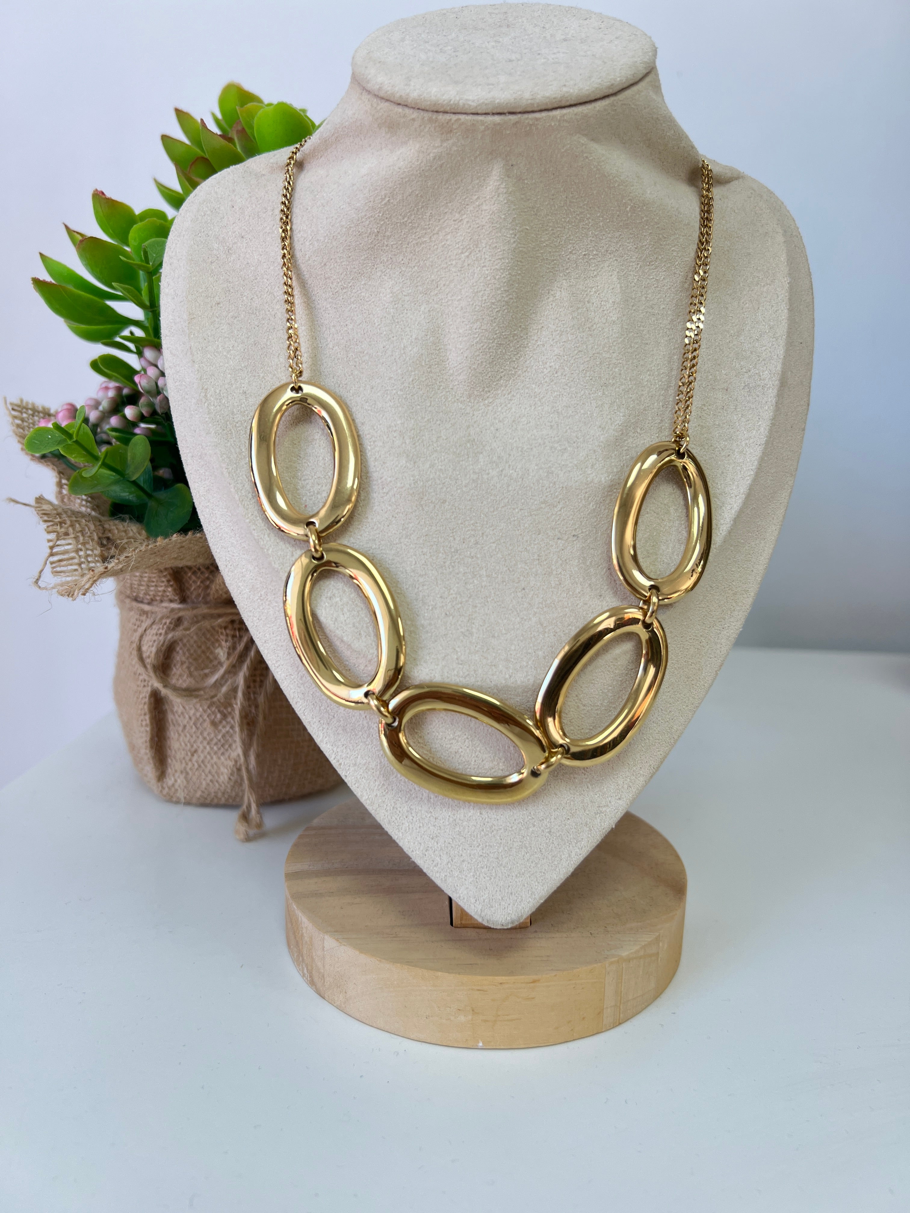 Collar óvalos
