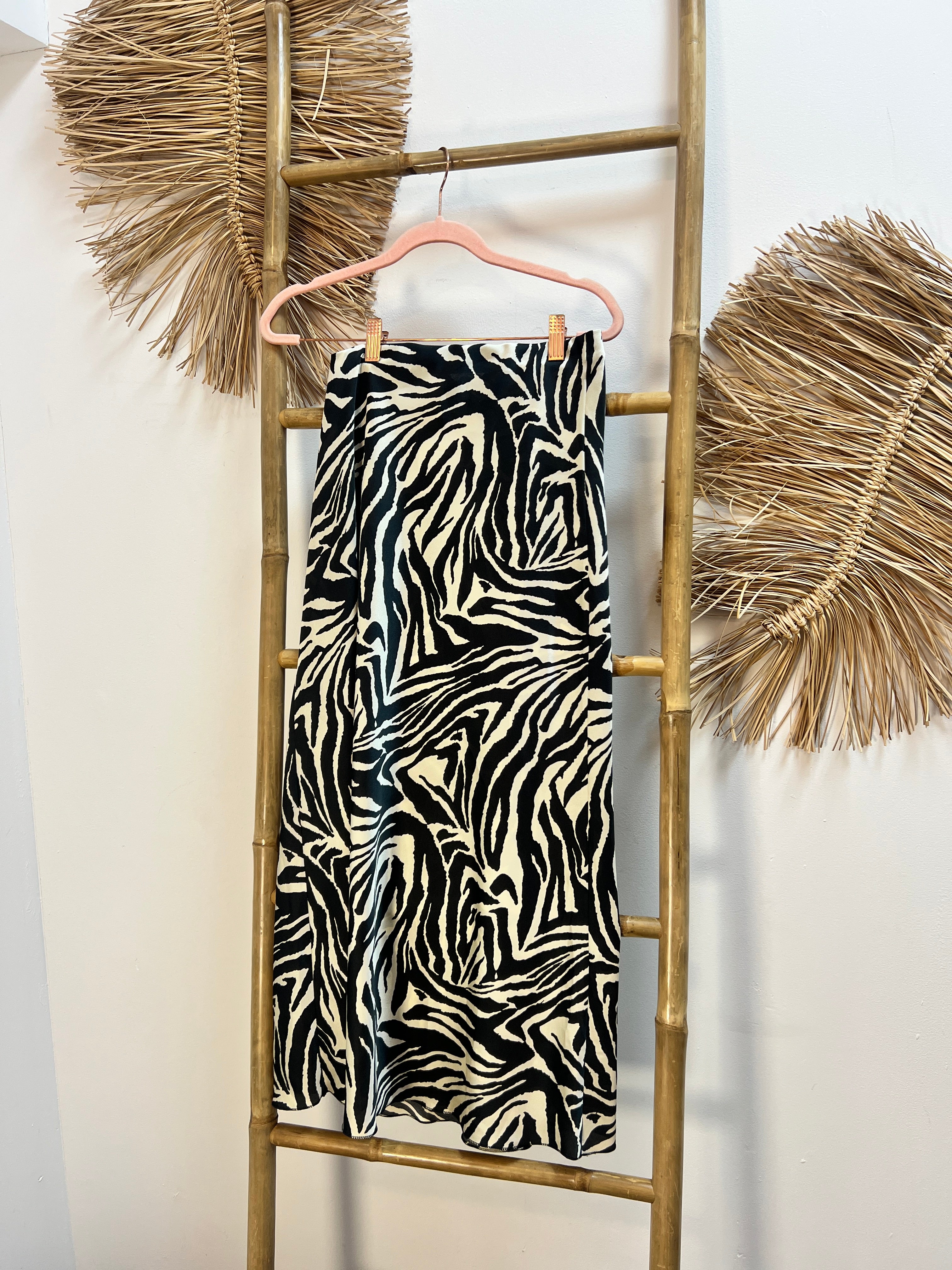 Falda seda estampada