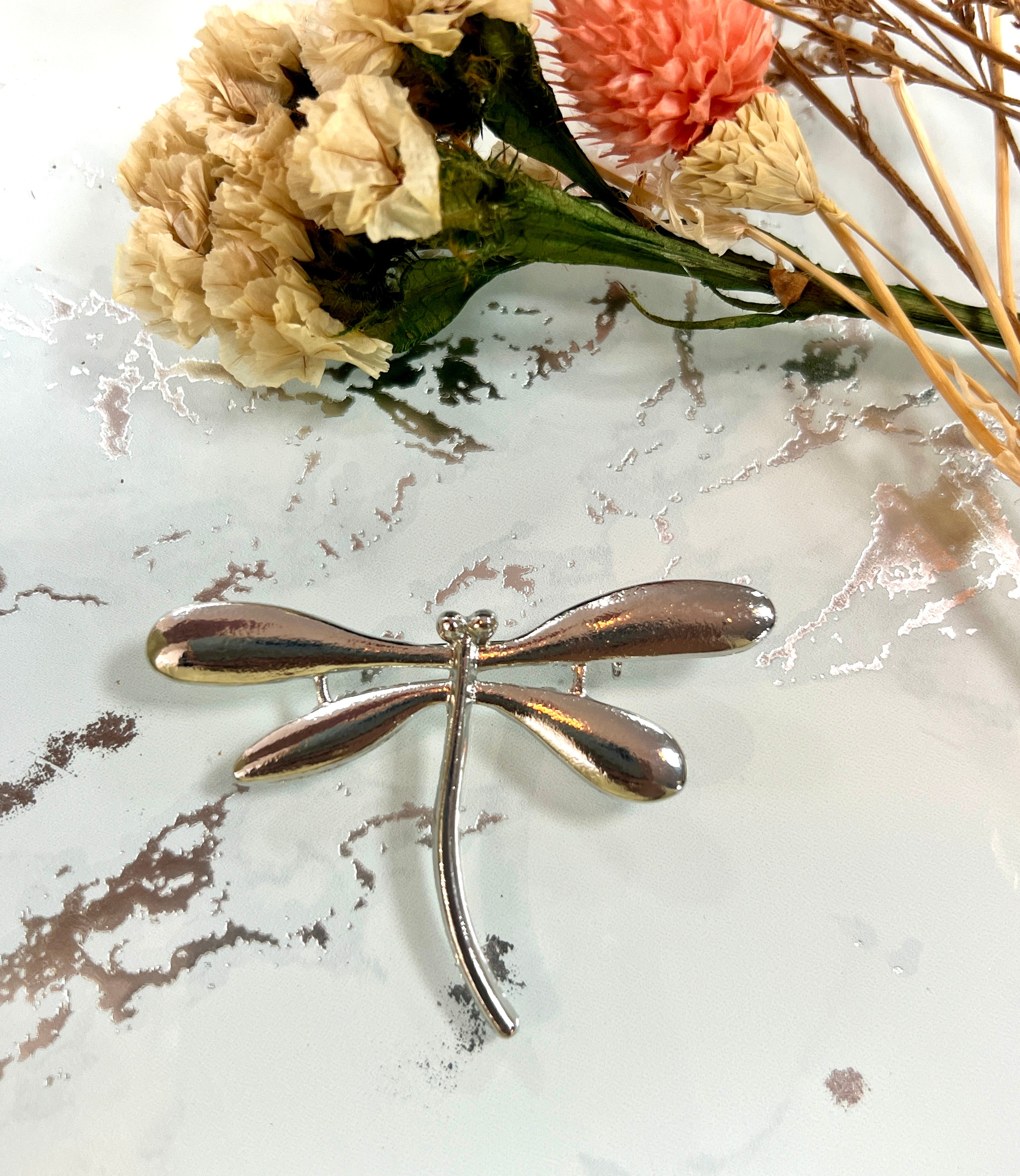 Broche Libélula Plateada