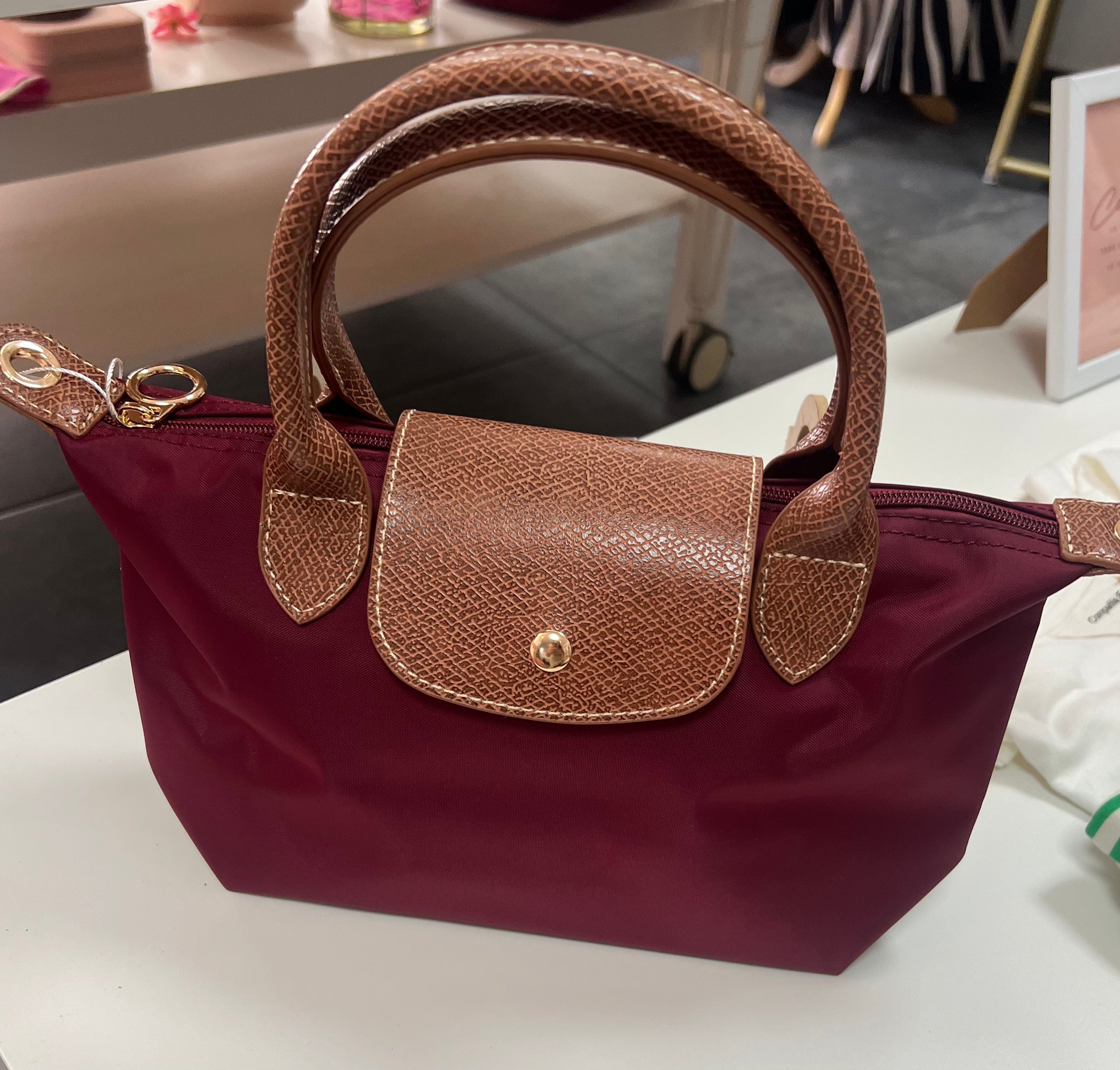 BOLSO ASAS DETALLE BOTON