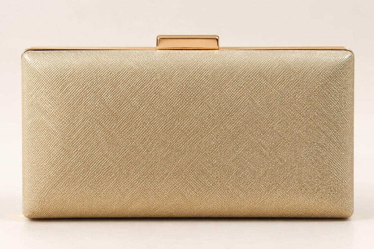 Bolso estuche oro