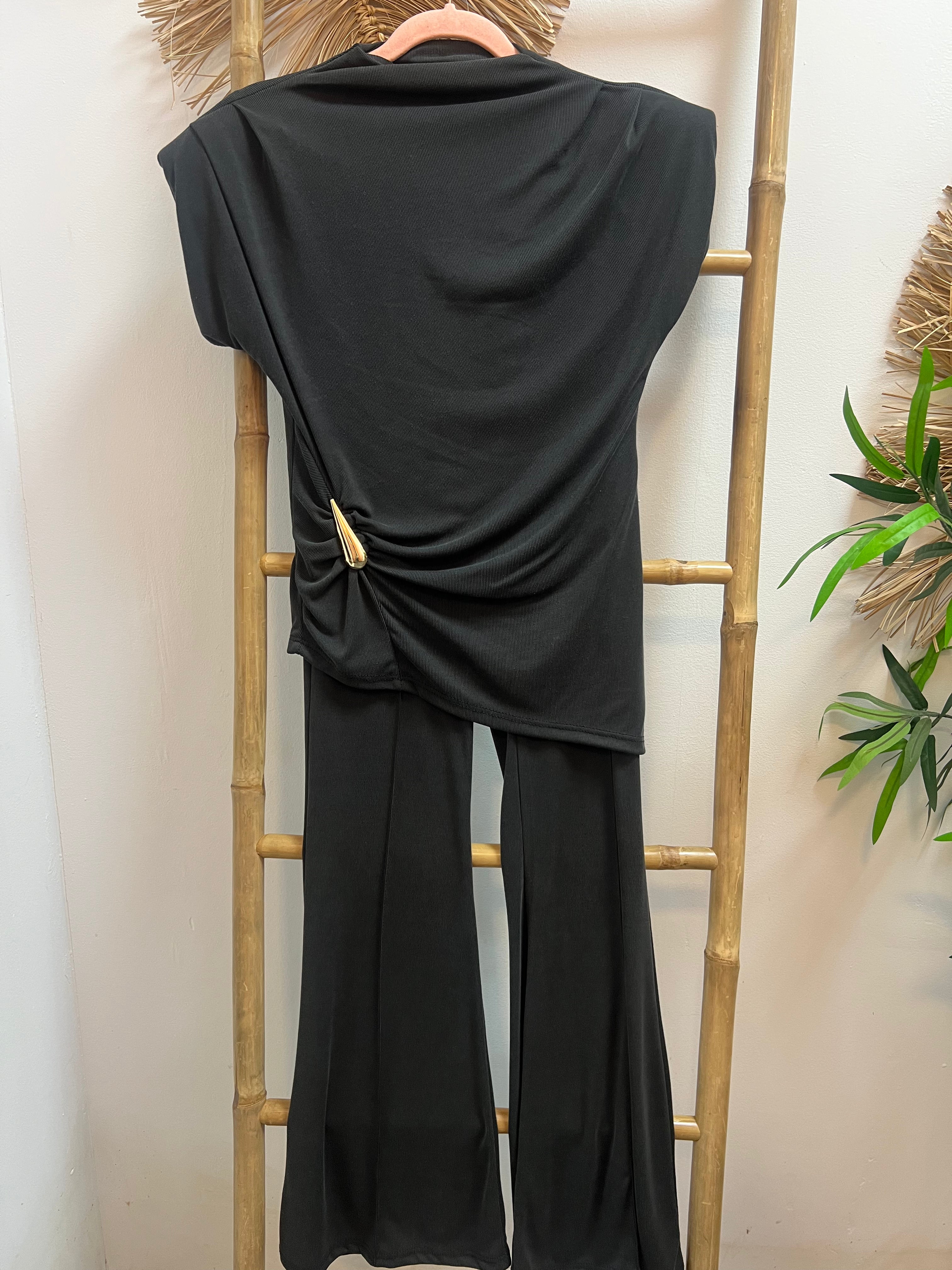 Conjunto Noir