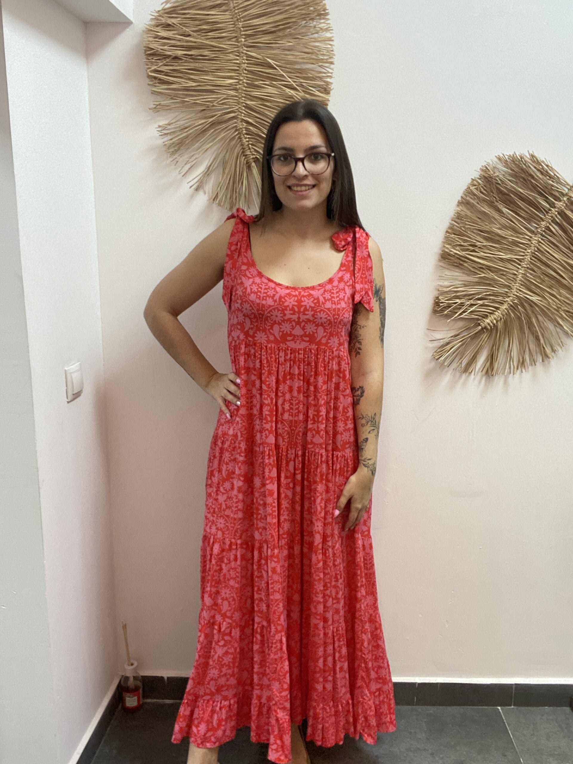 Vestido rojo chicle